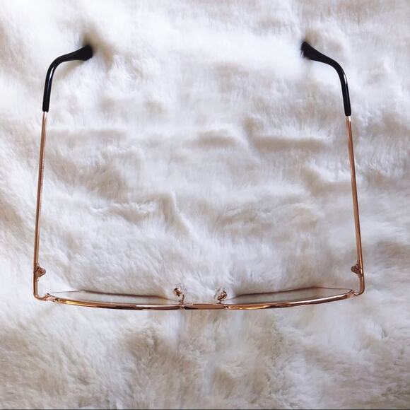 Peyton Rose Gold Hexagon Clear Sunglasses - Picture 4 of 9